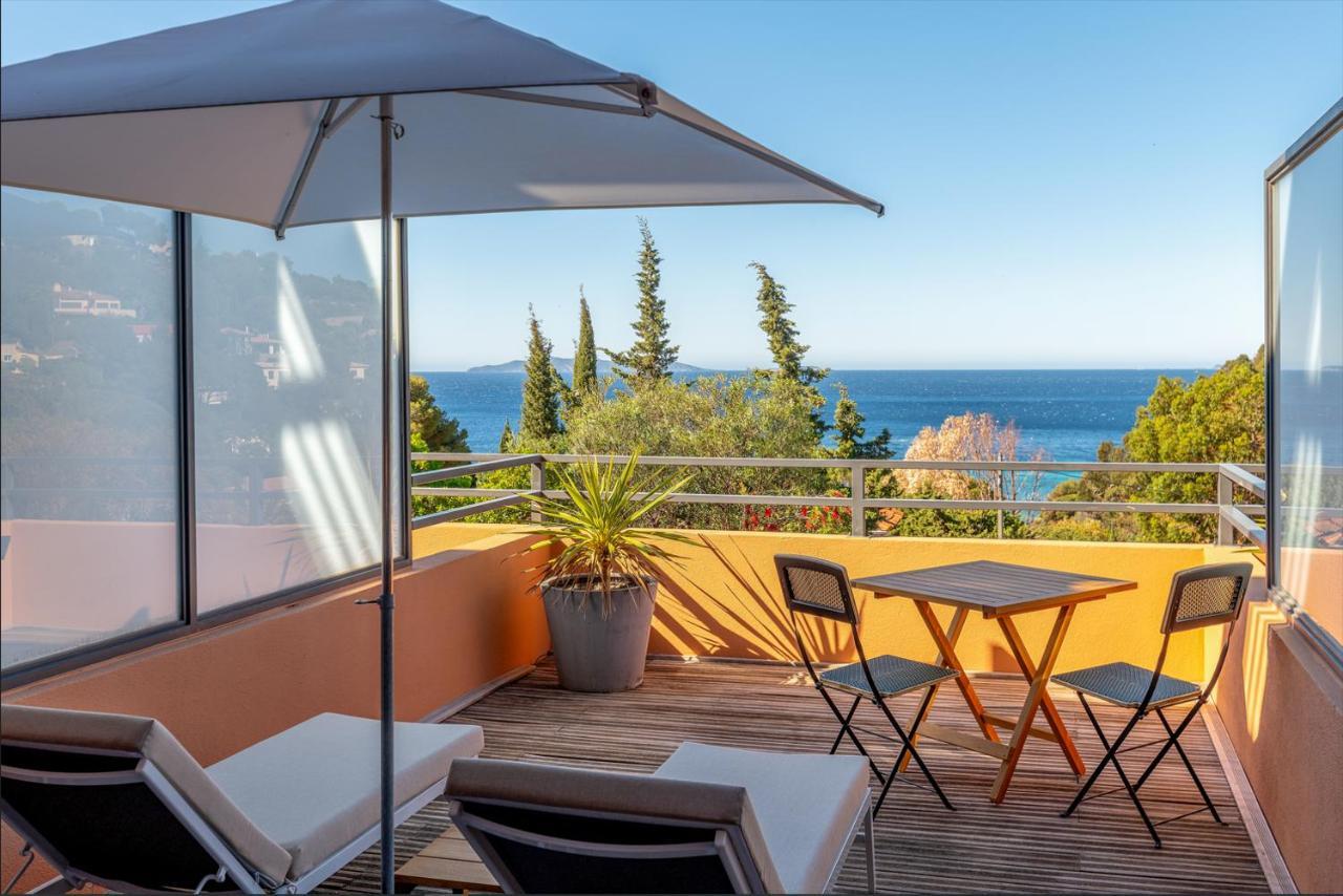 Hotel Les Terrasses du Bailli à Le Le Rayol-Canadel-sur-Mer Extérieur photo